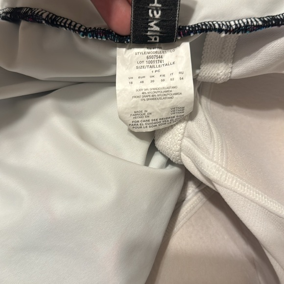 Trimshaper Size 18 One Piece Swimsuit - Picture 6 of 6